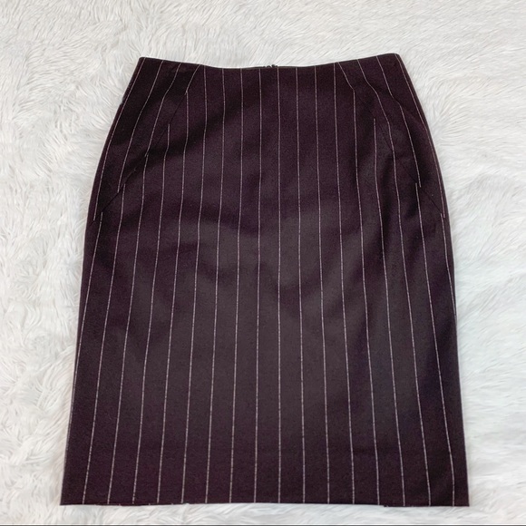 Theory Striped wool blend knee length pencil skirt in brown workwear - Picture 3 of 12